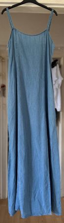 LONGUE ROBE EFFET DENIM!! M SOLDES DE FIN DE SAISON