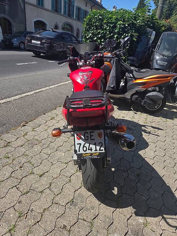 Strada: Moto – Usato da Carouge GE venduto da aza_9hts 2