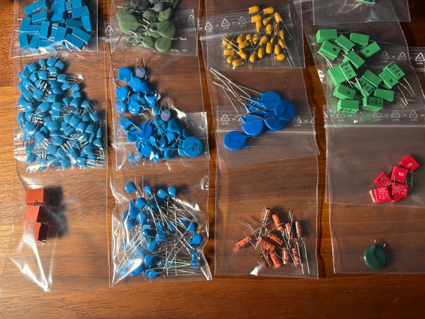 Componenti elettronici: Elektronische Bauteile. Set3 – Nuovo (secondo la descrizione) da Schwändi GL venduto da Lego_und_co 1