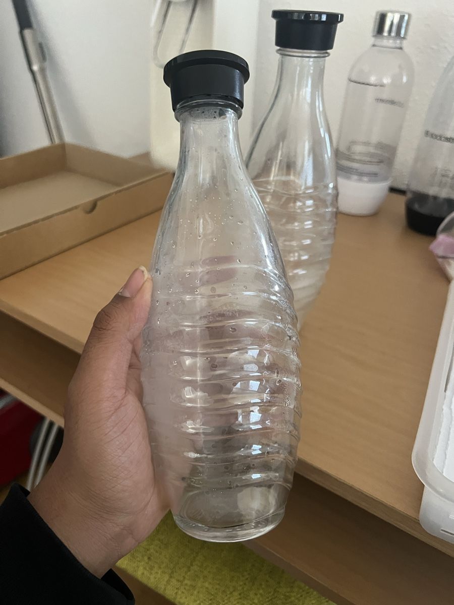 Contenitori & Simili: 2 Sodastream Glasflaschen, – Usato da Rüti ZH venduto da Mjohnny7 1