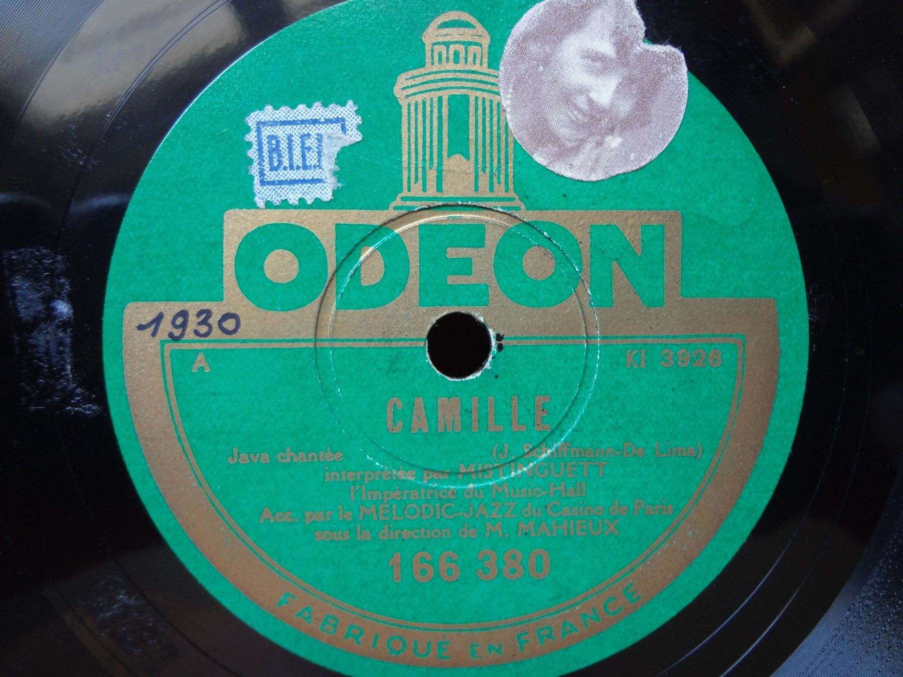 Vinyles: Disque 78 tours Odéon aiguille de Mistinguett - 166.380 – D'occasion à Aigle par Robflac55