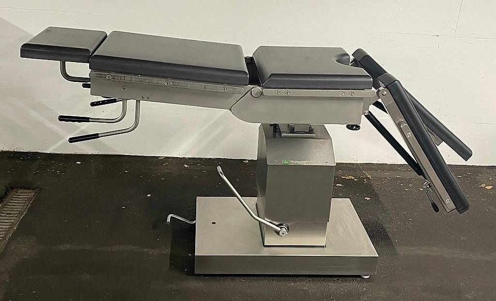Tavoli: OP-Tisch Schmitz Medi-Matic – Usato da Meggen venduto da inf_sj2l 2