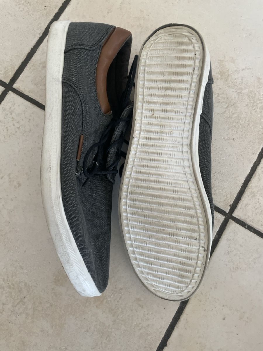 Scarpe da uomo: Herren Freizeitschuhe Grau Stoff Pierone Gr.46  – Usato da Obergerlafingen venduto da cabo4 2