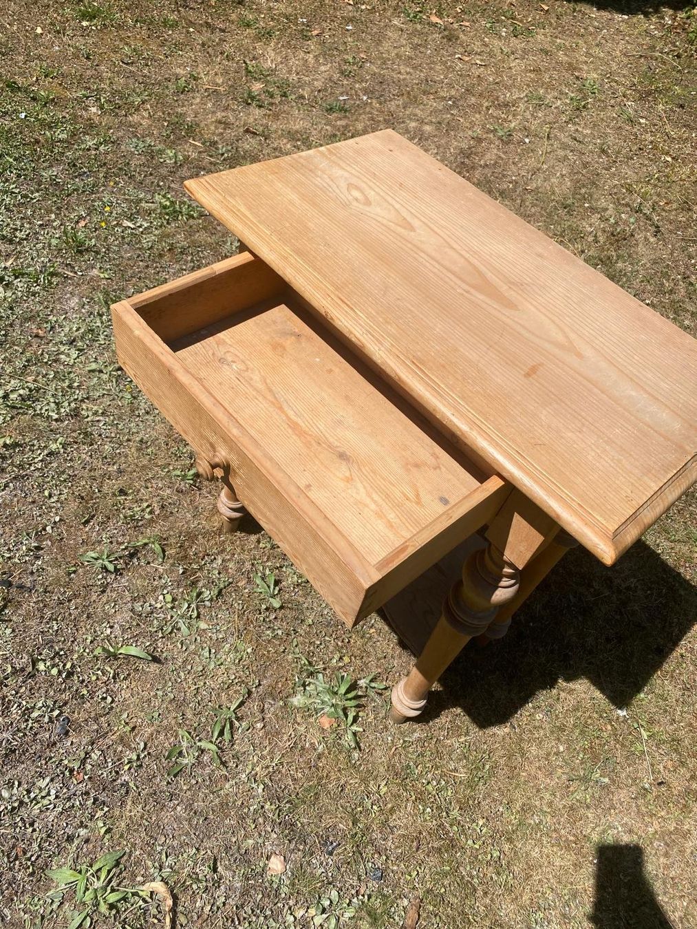 Nachttische: Holzmöbeli Tanne – Gebraucht aus Wettingen von inf_ch9b 1