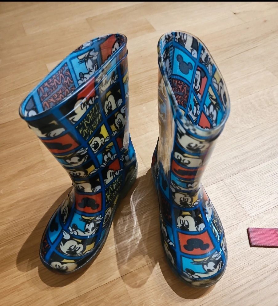 Scarpe per ragazzi: Regenstiefel Disney  – Usato da Luzern venduto da Dan_8m79