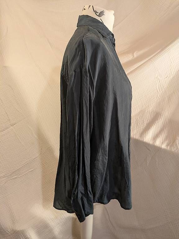 Blusen: Hemd in Seidenoptik Grösse S – Gebraucht aus Schwyz von Magdalena86 3