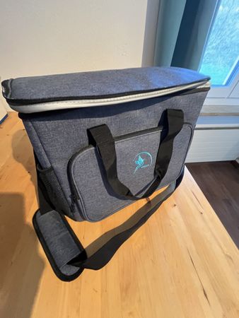 Praktische Kühltasche/ Essenstasche, ideal für Ausflüge!
