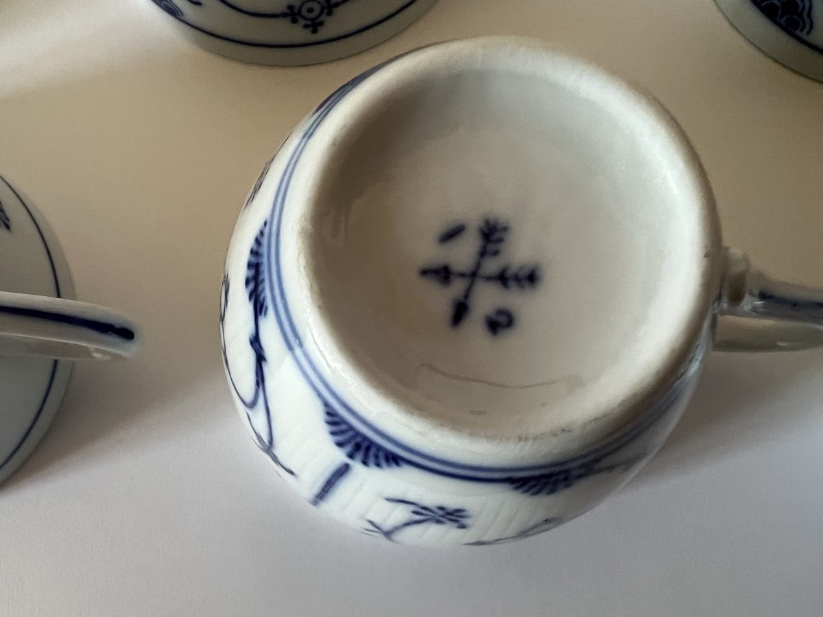 Tasses: Lot de 6 tasses à café – D'occasion à Lausanne par sualenna 8