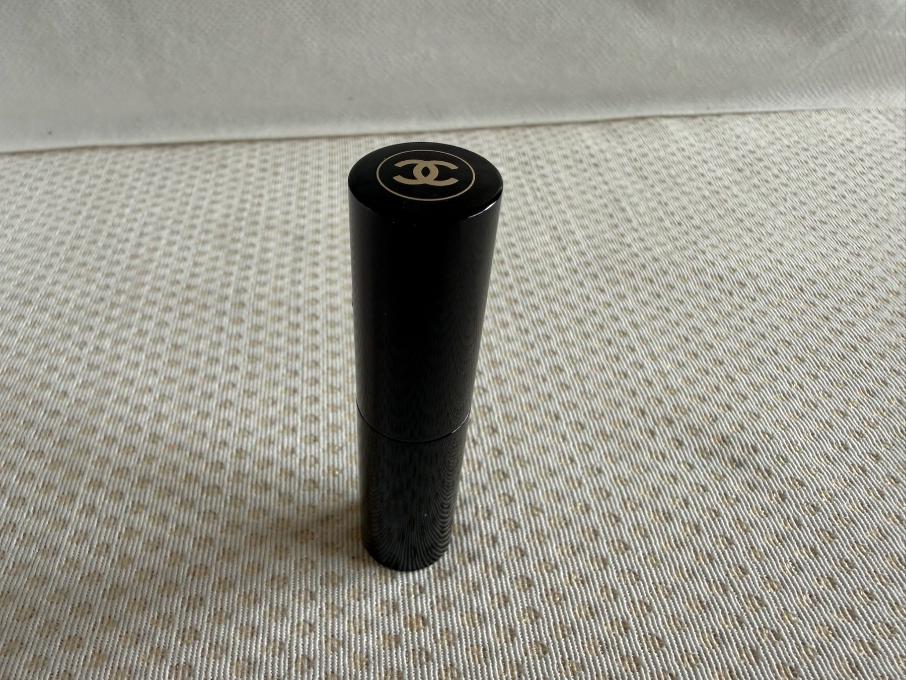 Chanel Make-up: Chanel - Rouge à lèvres - Stick – Usato da Sion venduto da accroshoes 1