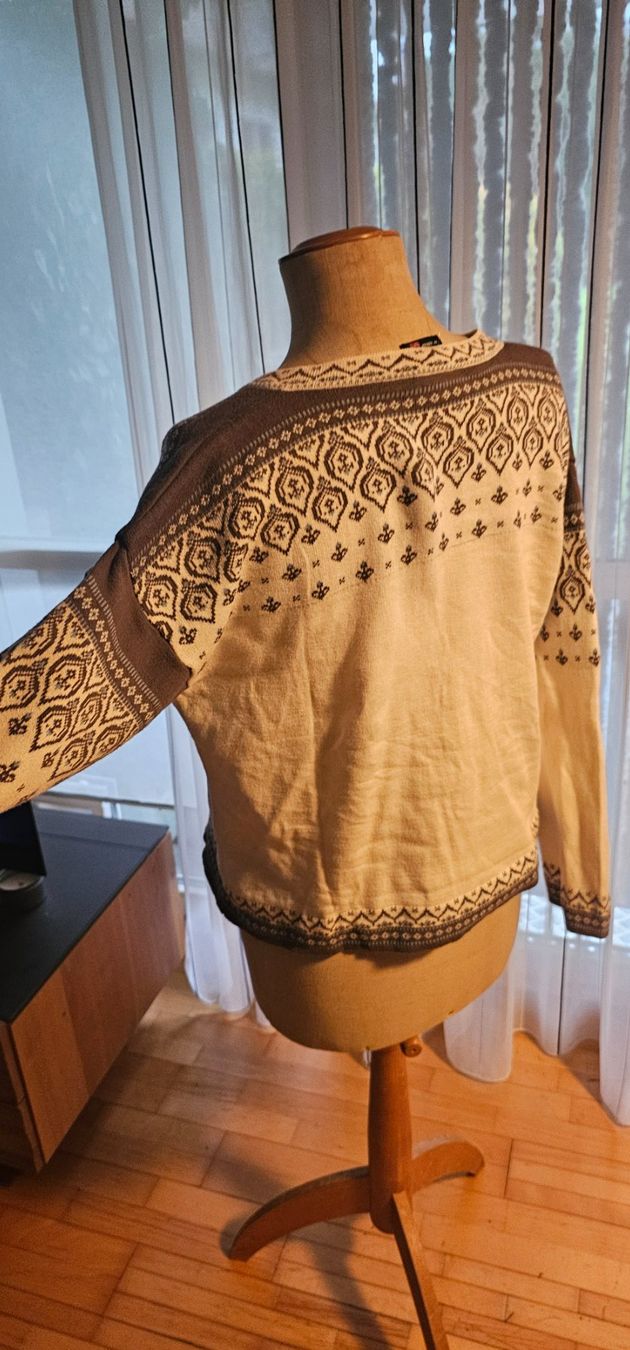 Giacche: Strickjacke Norwegen Norway – Usato da Riedikon venduto da Winter21. 2