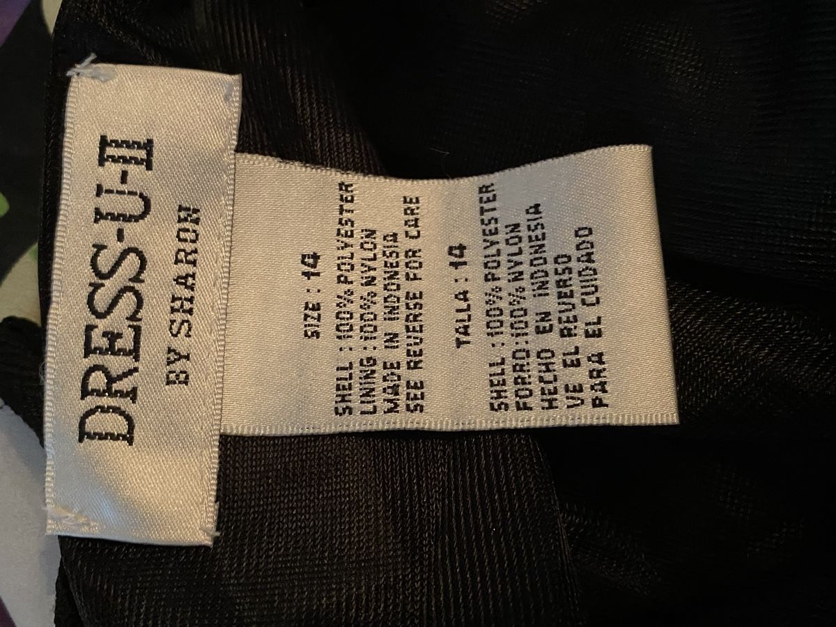 Kleider: Sommerkleid – Neu (gemäss Beschreibung) aus Gretzenbach von Cantate 1