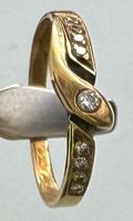 18 Karat 750 Gold Ring mit 9 Diamanten