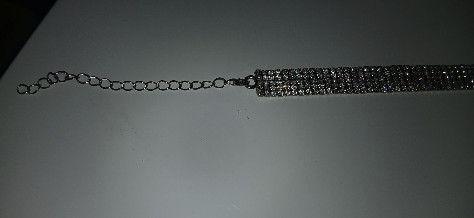 Colliers: Choker-Kette mit Steinchen – D'occasion à Bettingen par z_nina11 2