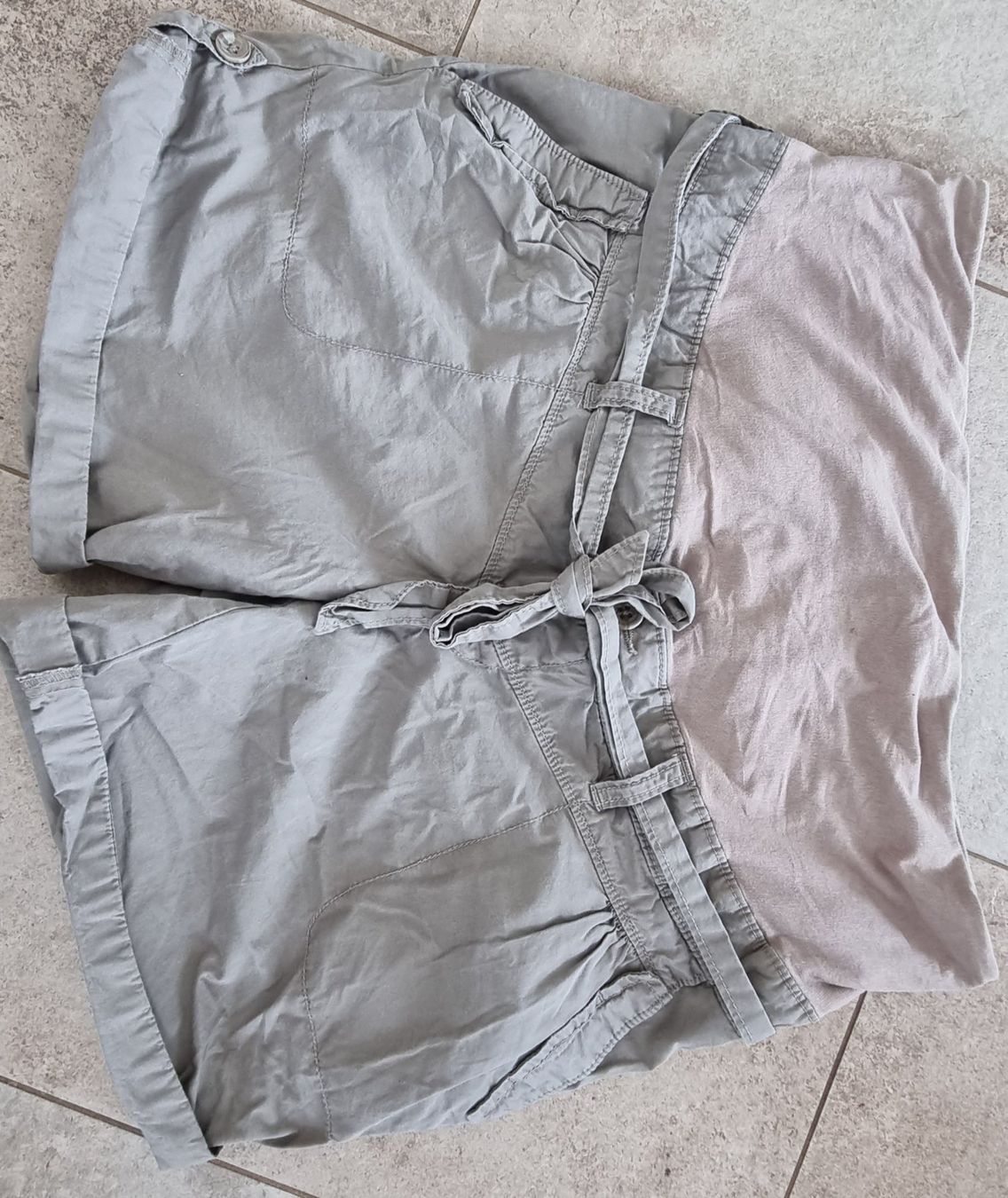 Lotti di vestiti: Umstands Hosenset gr.42 – Nuovo (secondo la descrizione) da Grossdietwil venduto da GNOM313 3