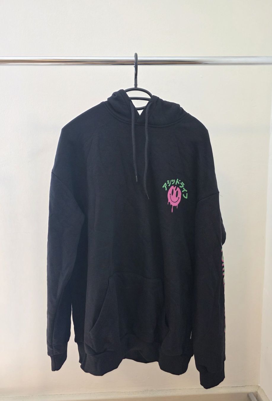 Maglioni & Felpe: Hoodie "distorted waves" Yourturn – Nuovo (secondo la descrizione) da Rothenfluh venduto da sel_j856