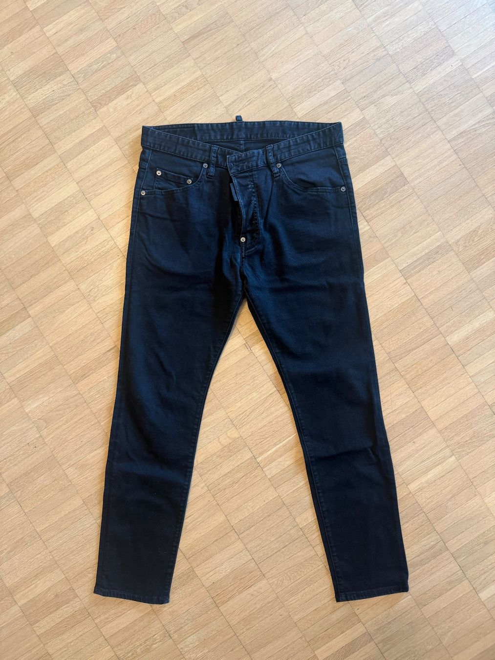 Dsquared2 Jeans: Dsquared Jeans - Gr. 50 – D'occasion à Zürich par SecondLifeSara