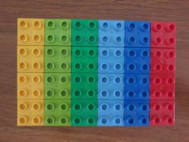 Lego Duplo (39) 24 Bausteine 2x2 Noppen