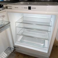 Miele Kühlschrank K 31225 Ui