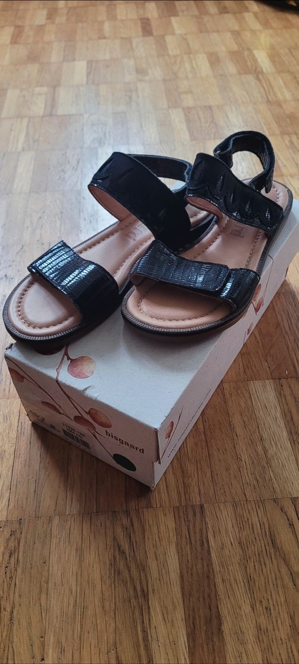 Bisgaard Scarpe per ragazze: Bisgaard Sandale neu gr 35 – Nuovo e nell'imballaggio originale da Emmenbrücke venduto da gatasalvache