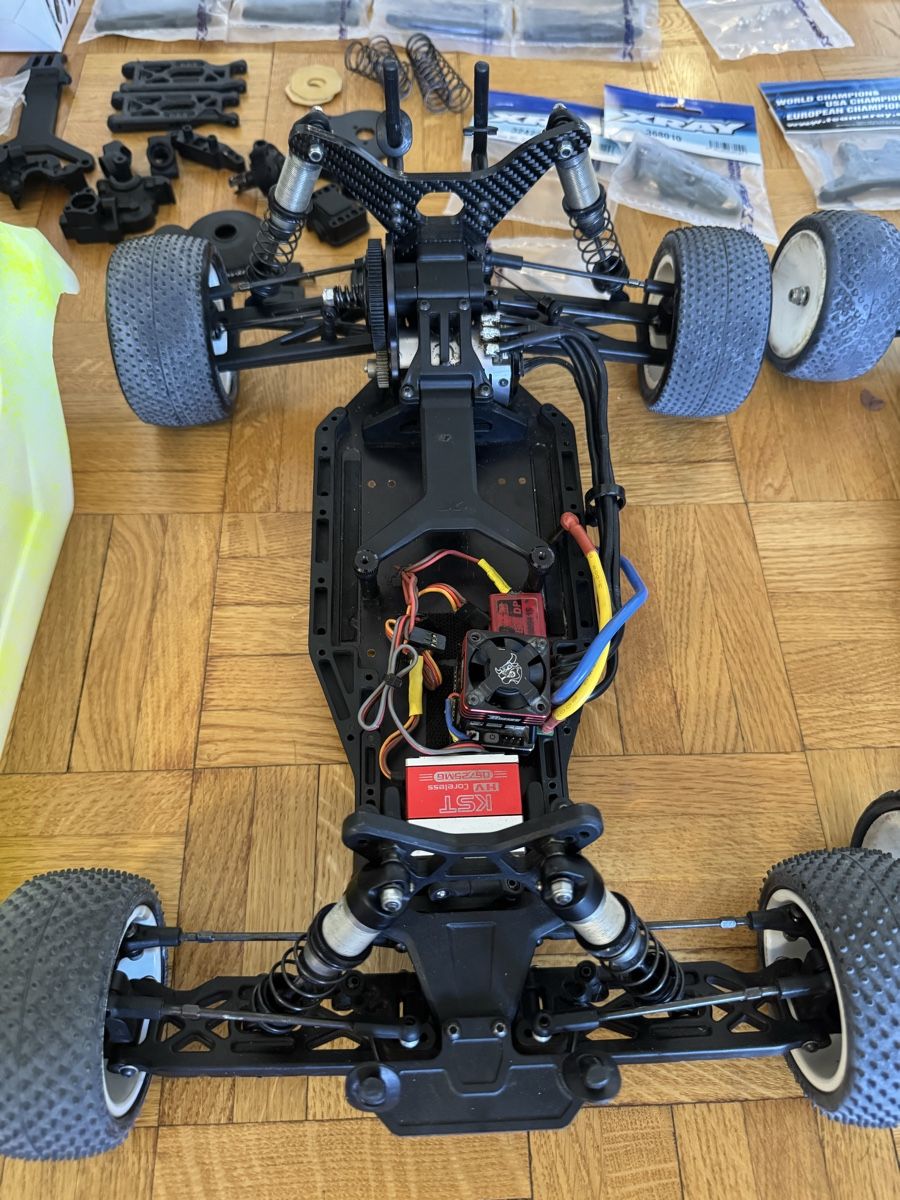 XRay RC Kits de montage: Xray XB2 + XT2 RC – D'occasion à Nyon par loris305 1