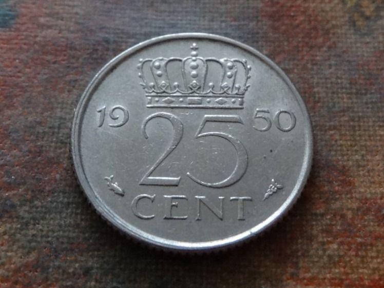 Tutti le monete: PAYS-BAS  Nederland  25  Cent  1950 – Usato da Romanel-sur-Lausanne venduto da Swift13
