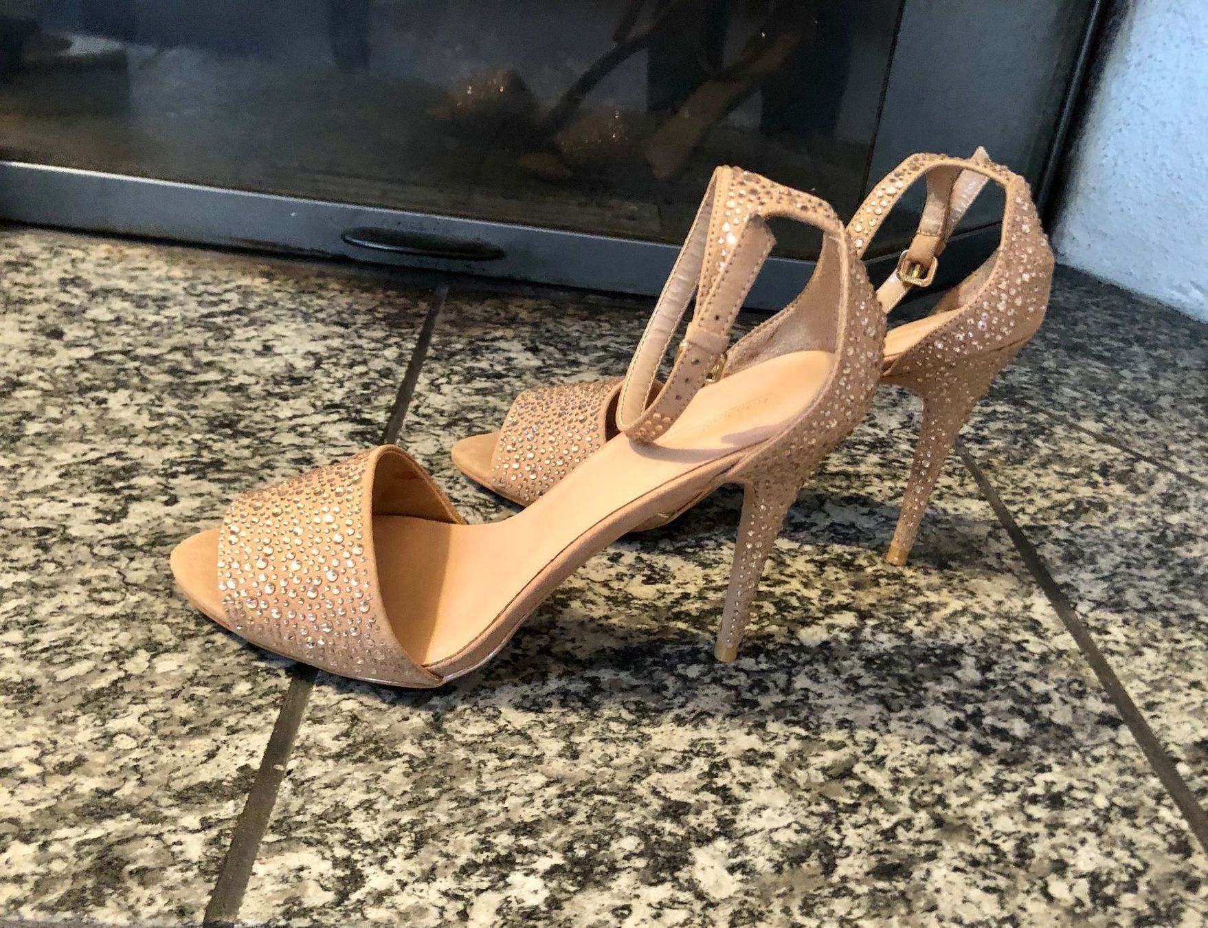 Zara Damenschuhe: Zara Sandalen – Neu (gemäss Beschreibung) aus Baden von Tiffany6878 1
