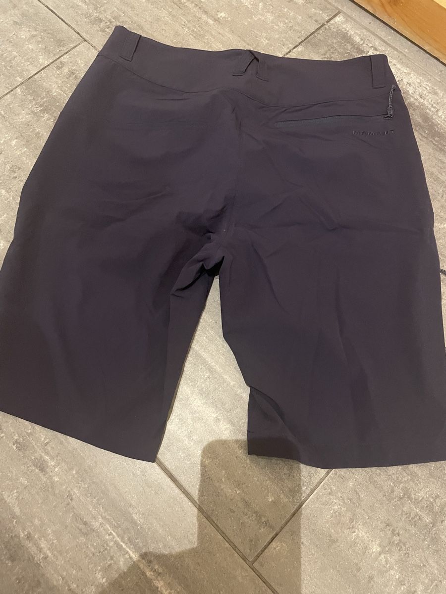 Mammut Pantalons: Mammut kurze Wanderhose Grösse 38  – D'occasion à Immensee par Tscharro 2
