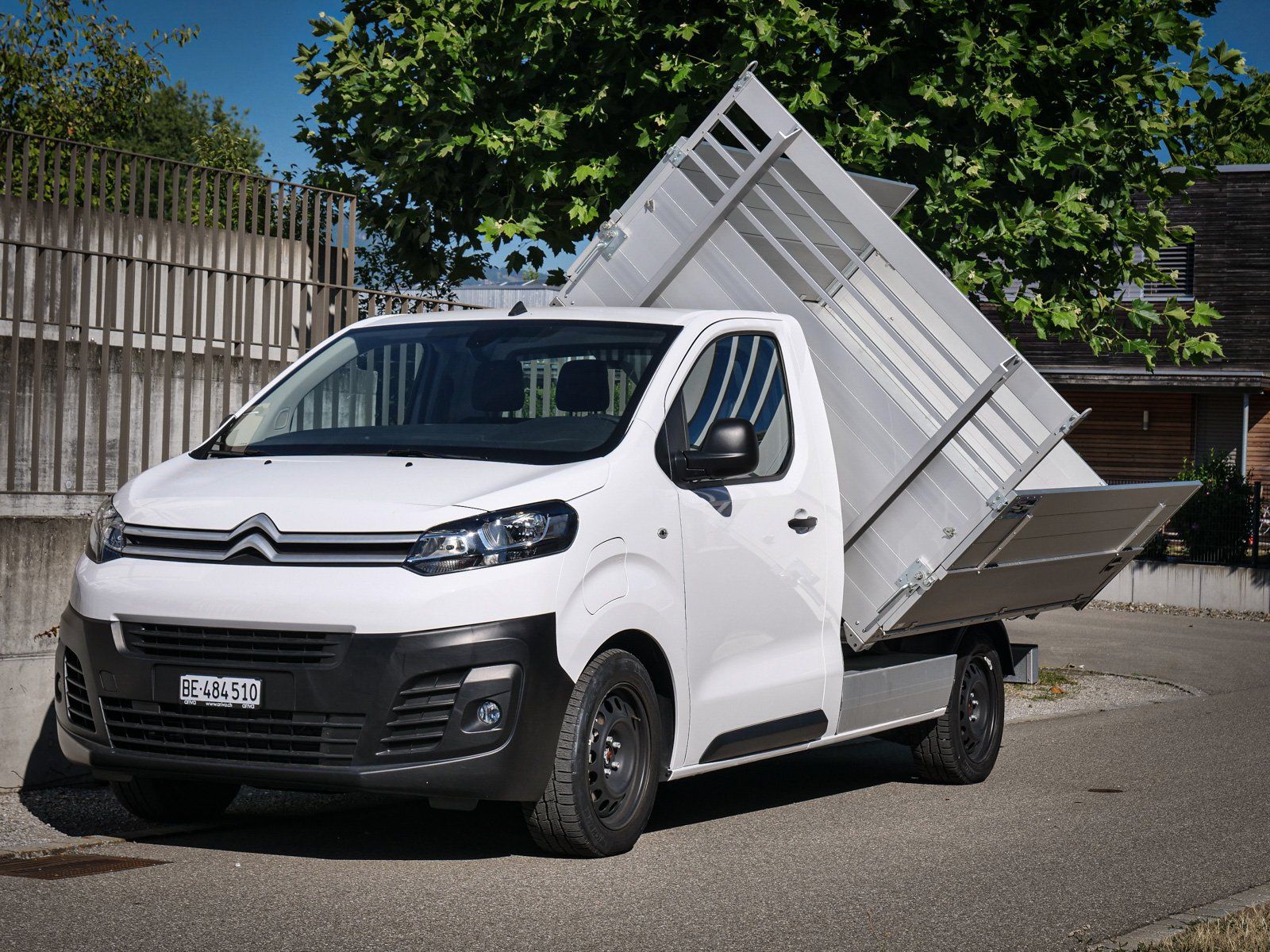 Citroën Nutzfahrzeuge: CITROEN e-Jumpy M Swiss Edition 75kWh (Plattform) – Neu und originalverpackt aus Wangen an der Aare von ArivaGmbH 6