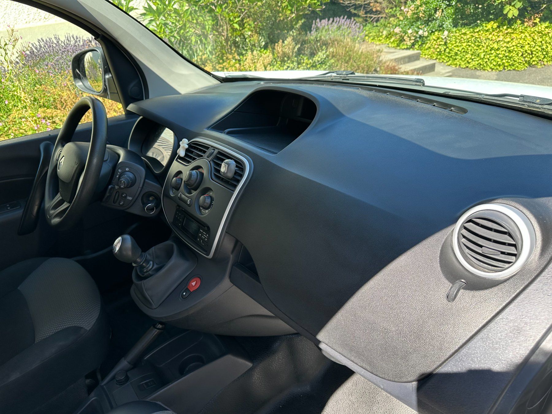 Renault Veicoli commerciali: renault kangoo DCi 115 – Usato da Laupen BE venduto da ThePowerOfDreams1 6