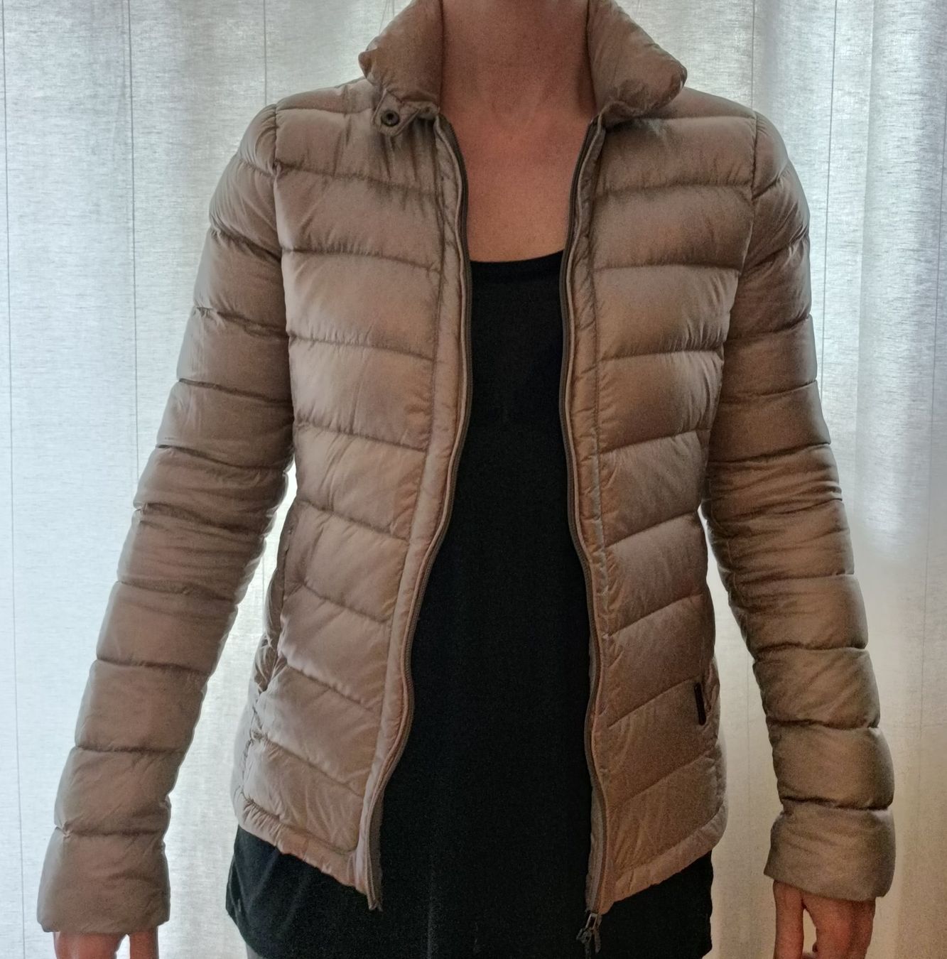 Woolrich Vestes: Daunenjacke der Marke Woolrich – Neuf (Voir description) à Bergdietikon par Bico01 3
