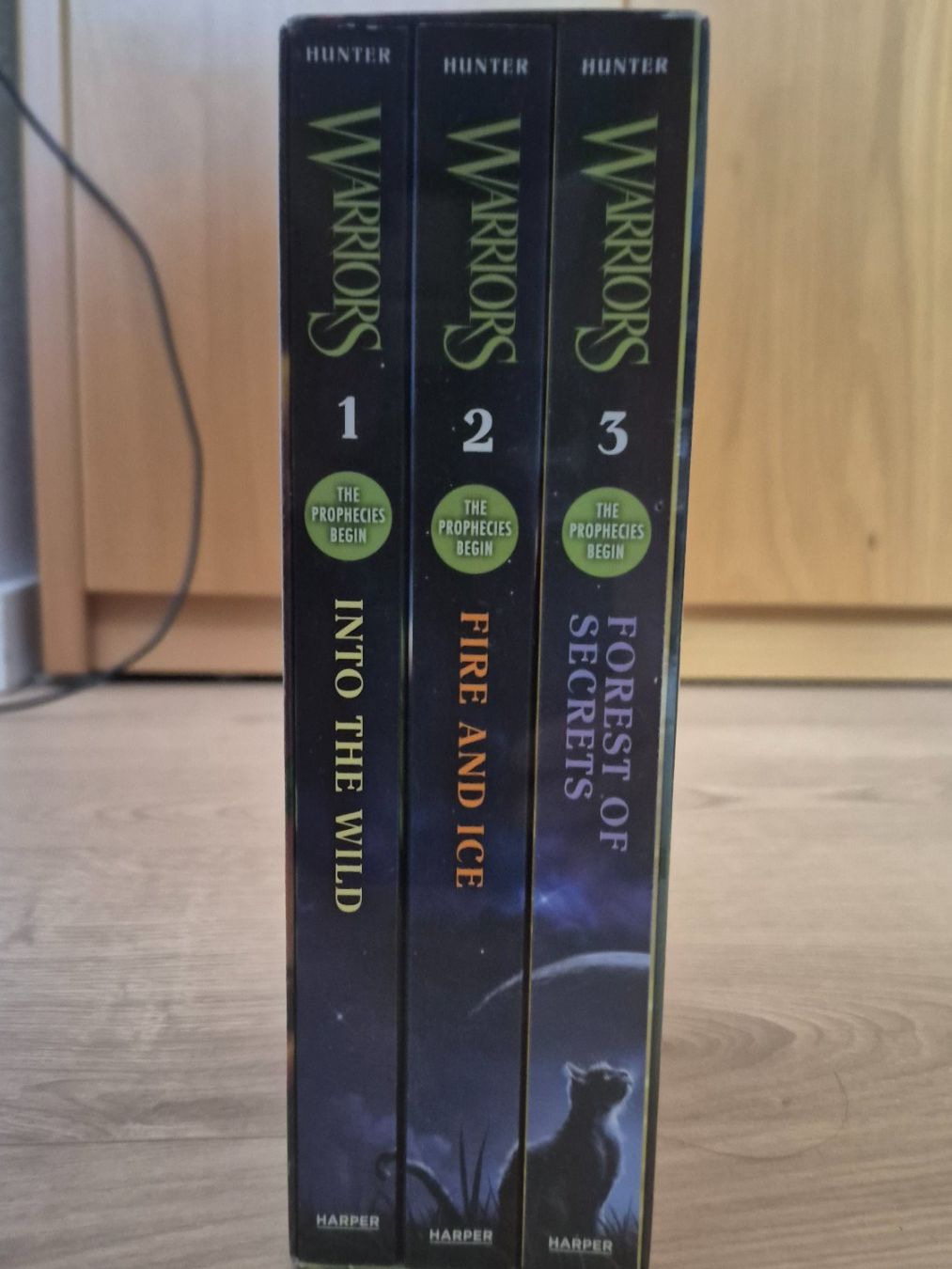 Livres: Warriors The Prophecies Begin Buch 1-3, neu – Neuf avec emballage d'origine à Wettingen par Hornero2 3
