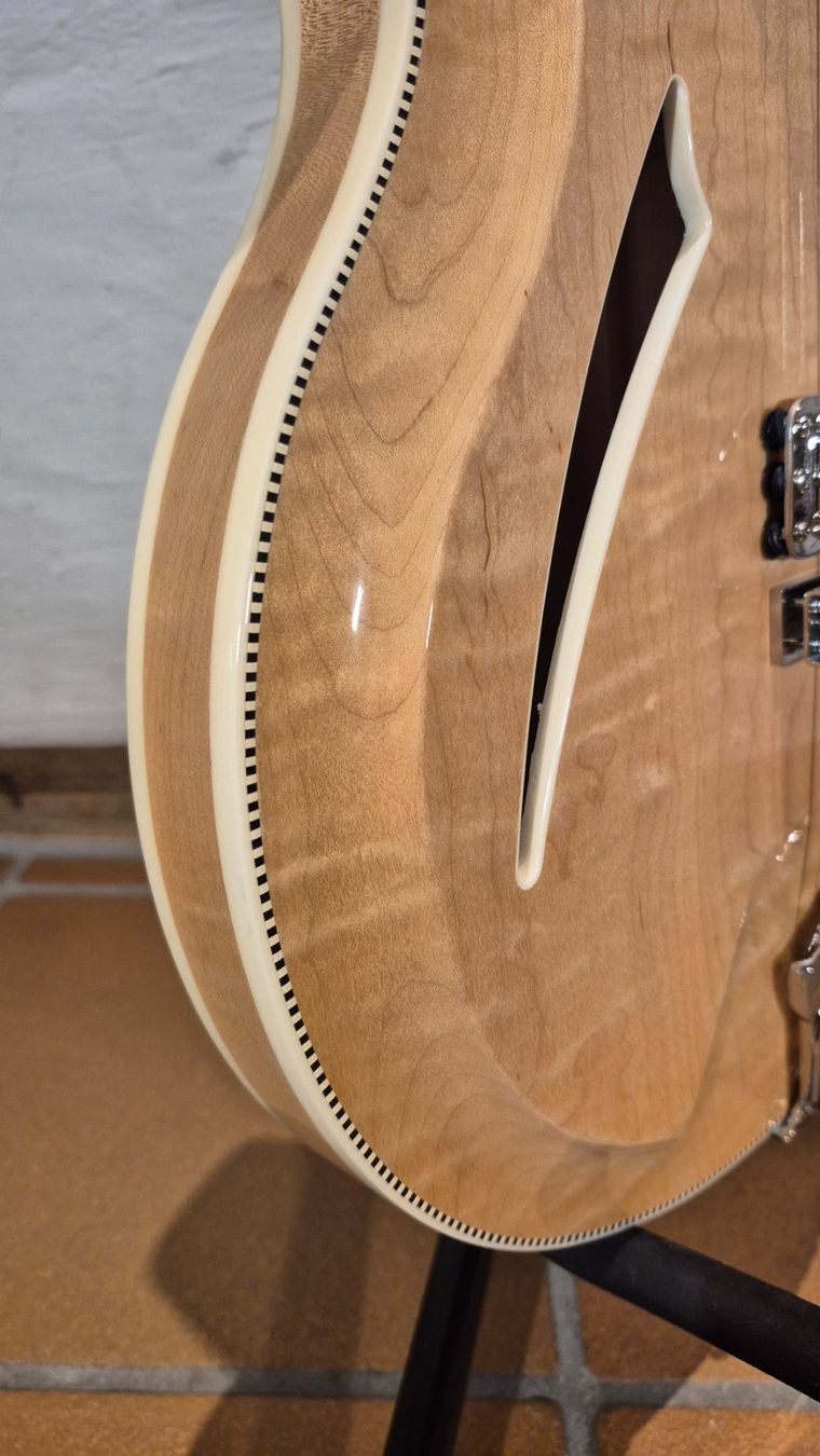 Musikinstrumente: E-Gitarre Rickenbacker 381/V69 MG 2013 – Gebraucht aus Winterthur von NorrSydGuitars 8