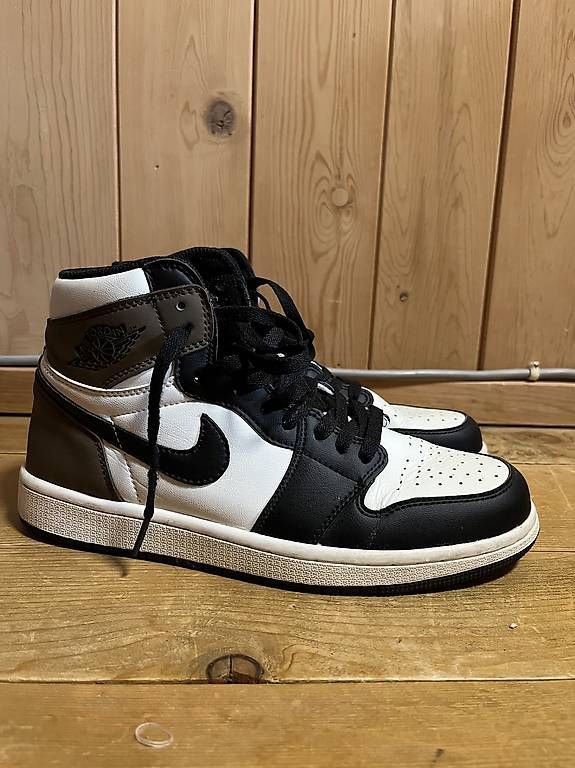 Jordan Scarpe da uomo: Nike Air Jordan 1 Grösse 41 – Usato da Obersaxen venduto da nae_9jzf 4