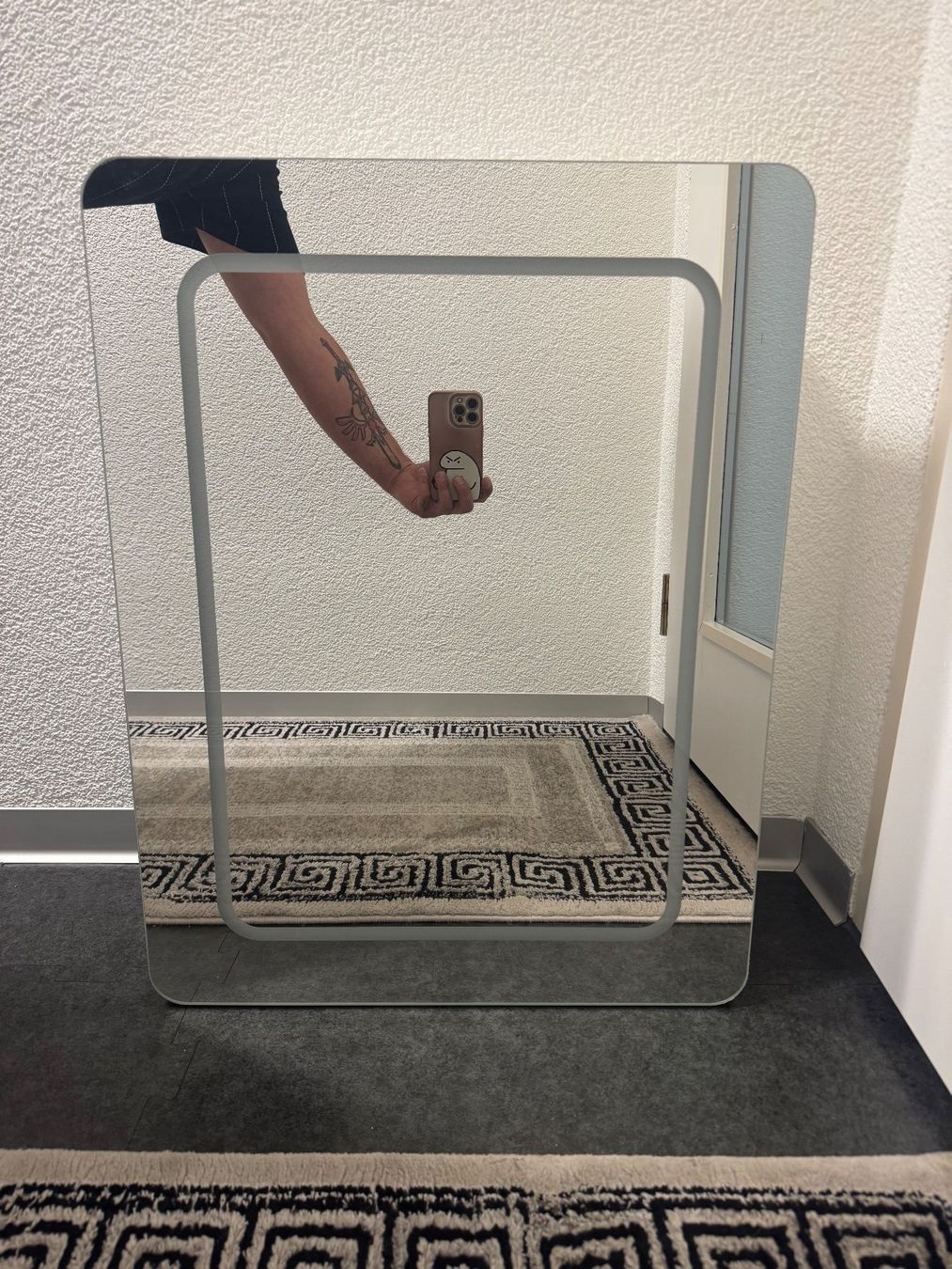 Armadietti a specchio: Spiegelschrank Badezimmer mit LED – Usato da Bettlach venduto da awi_7jcb