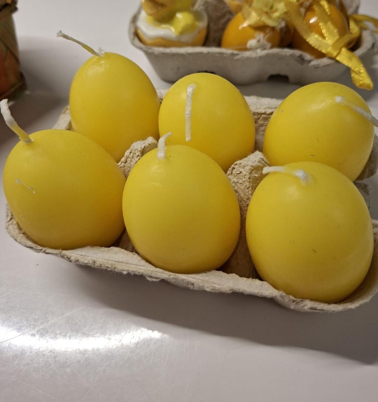 Candele: Osterdeko: 18 x Eierkerzen, rot und gelb – Usato da Krauchthal venduto da MEWA01 1