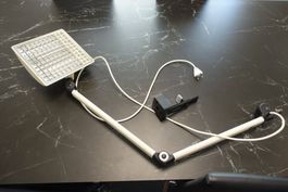 Tischlampe Waldmann Typ BTE 209 mit Tischbefestigung