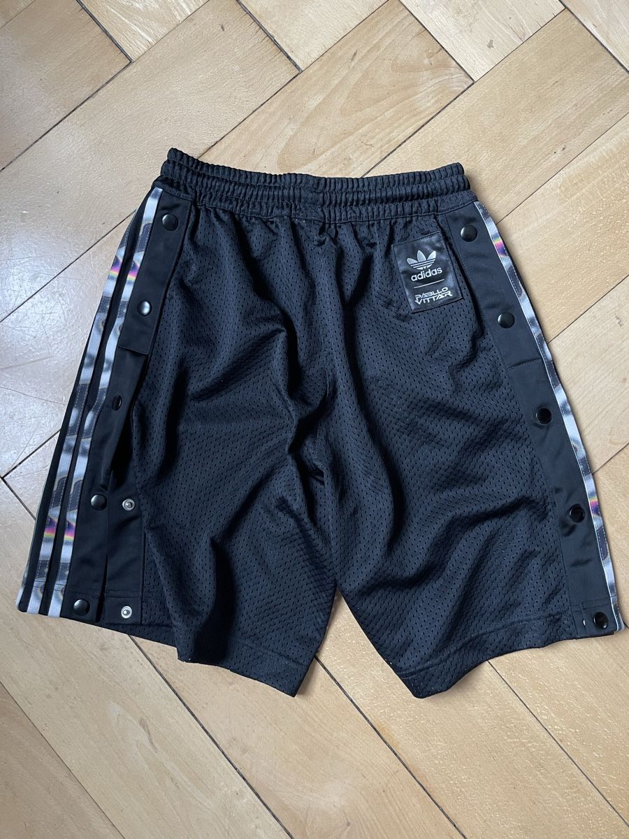 Adidas Pantaloni: Adidas shorts gr. s – Nuovo (secondo la descrizione) da Zürich venduto da liv125 3