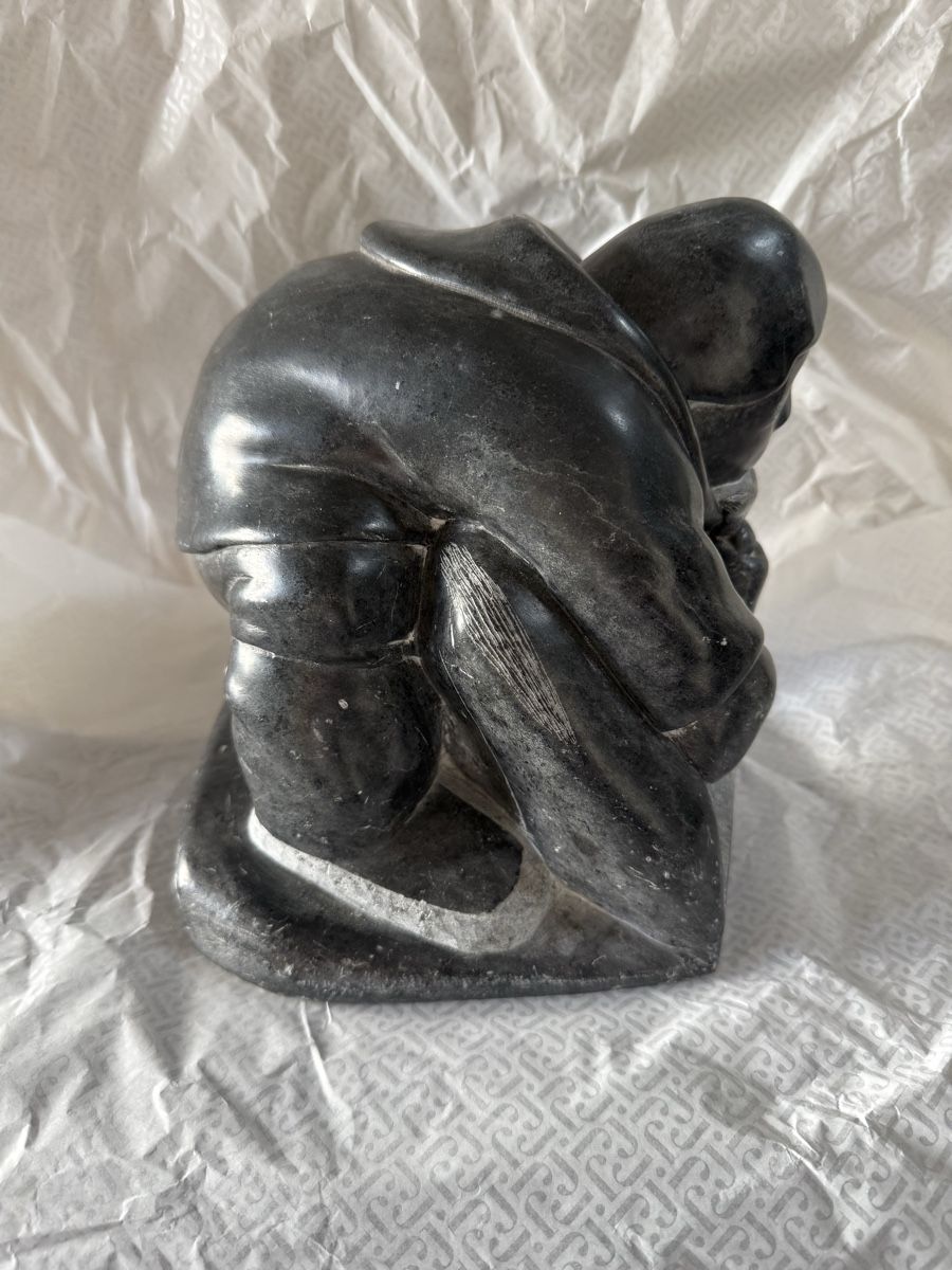Sculptures & Statues: Original Inuit Skulptur Mutter Kind, dunkler Stein, ca. 20cm – D'occasion à Wil SG par F-Z-72 3