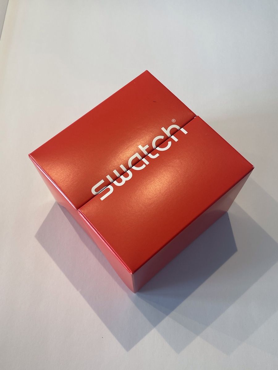 Swatch Montres: What if-Swatch Uhr beige 39 mm – Neuf avec emballage d'origine à Laupen BE par Peteruhl 2