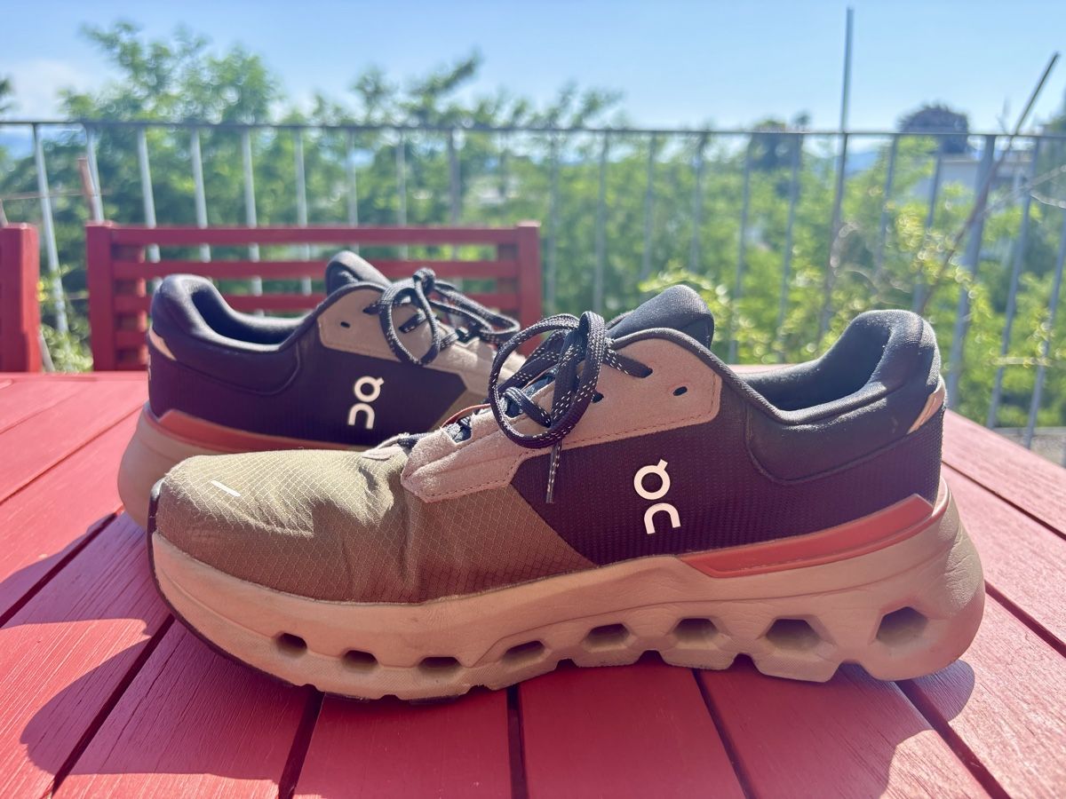 On Chaussures hommes: On Cloudrunner Waterproof fast wie neu – Neuf (Voir description) à Wetzikon ZH par aku_gw6r 2