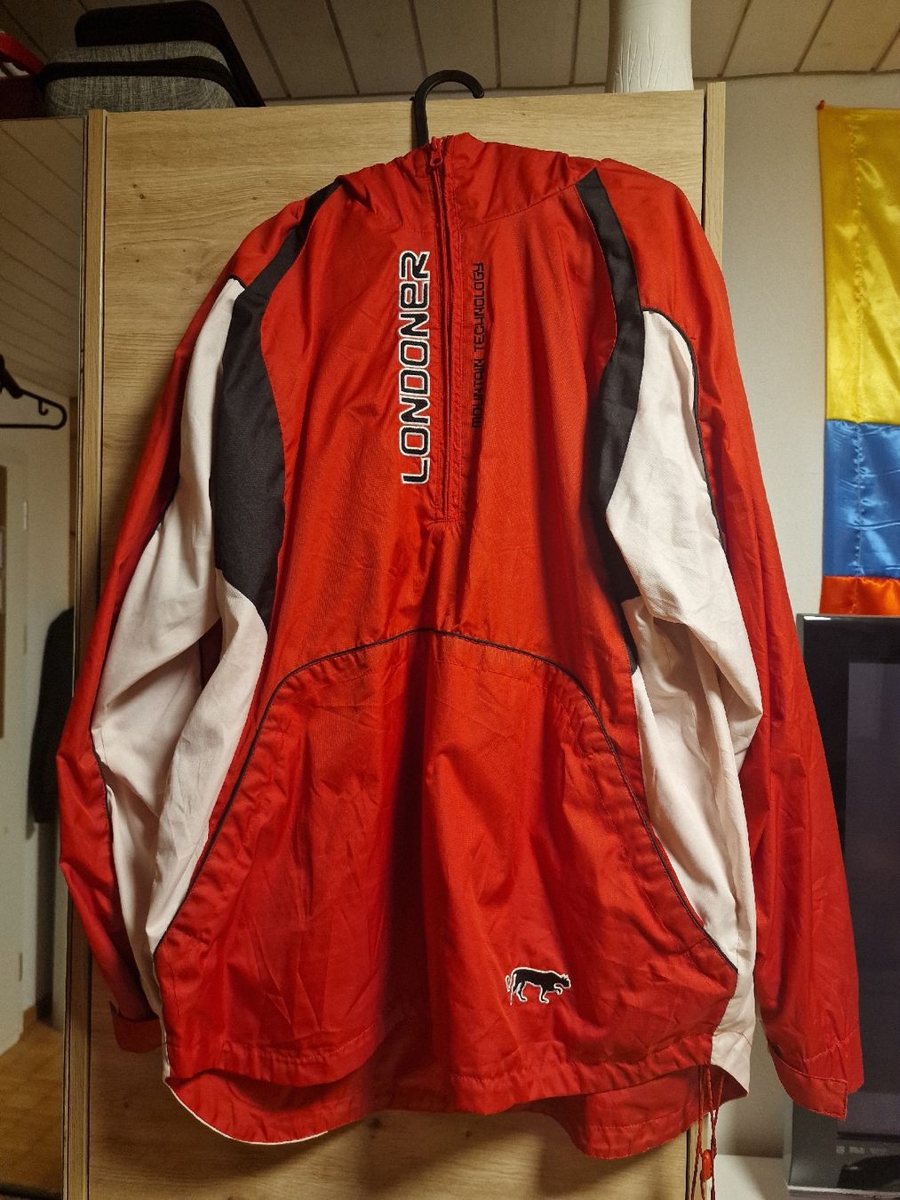Giacche: Windjacke – Nuovo (secondo la descrizione) da Rüti ZH venduto da FelipeCH1993