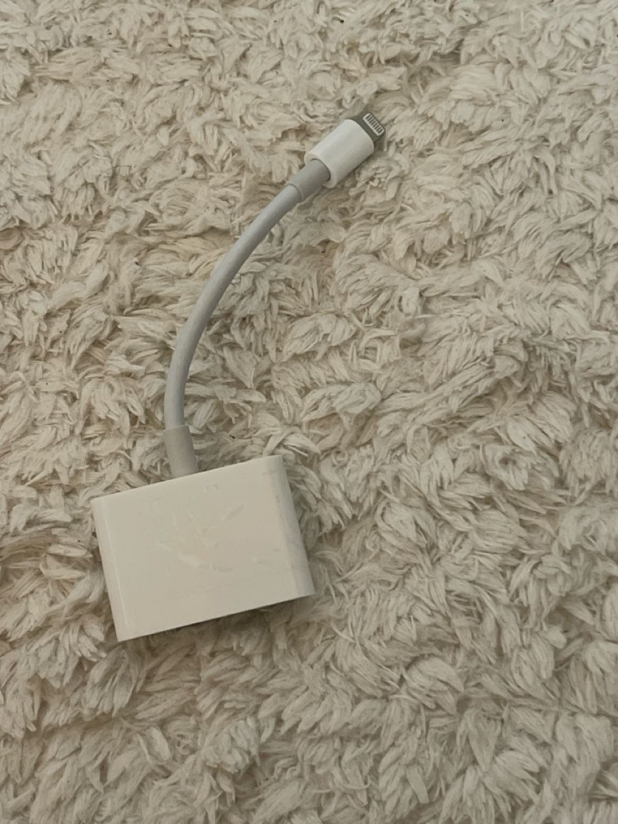 Laufwerke & Adapter: HDMI zu Apple Gerät – Gebraucht aus Winterthur von evasinisgalli
