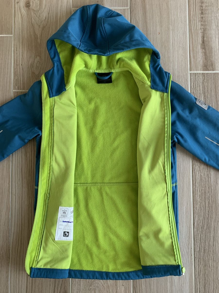 Trevolution Vestes: Trevolution Softshelljacke Gr. 152 – D'occasion à Rudolfstetten par Joyw 2