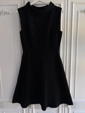 Tara Jarmon wool dress Kleid 38 NEW