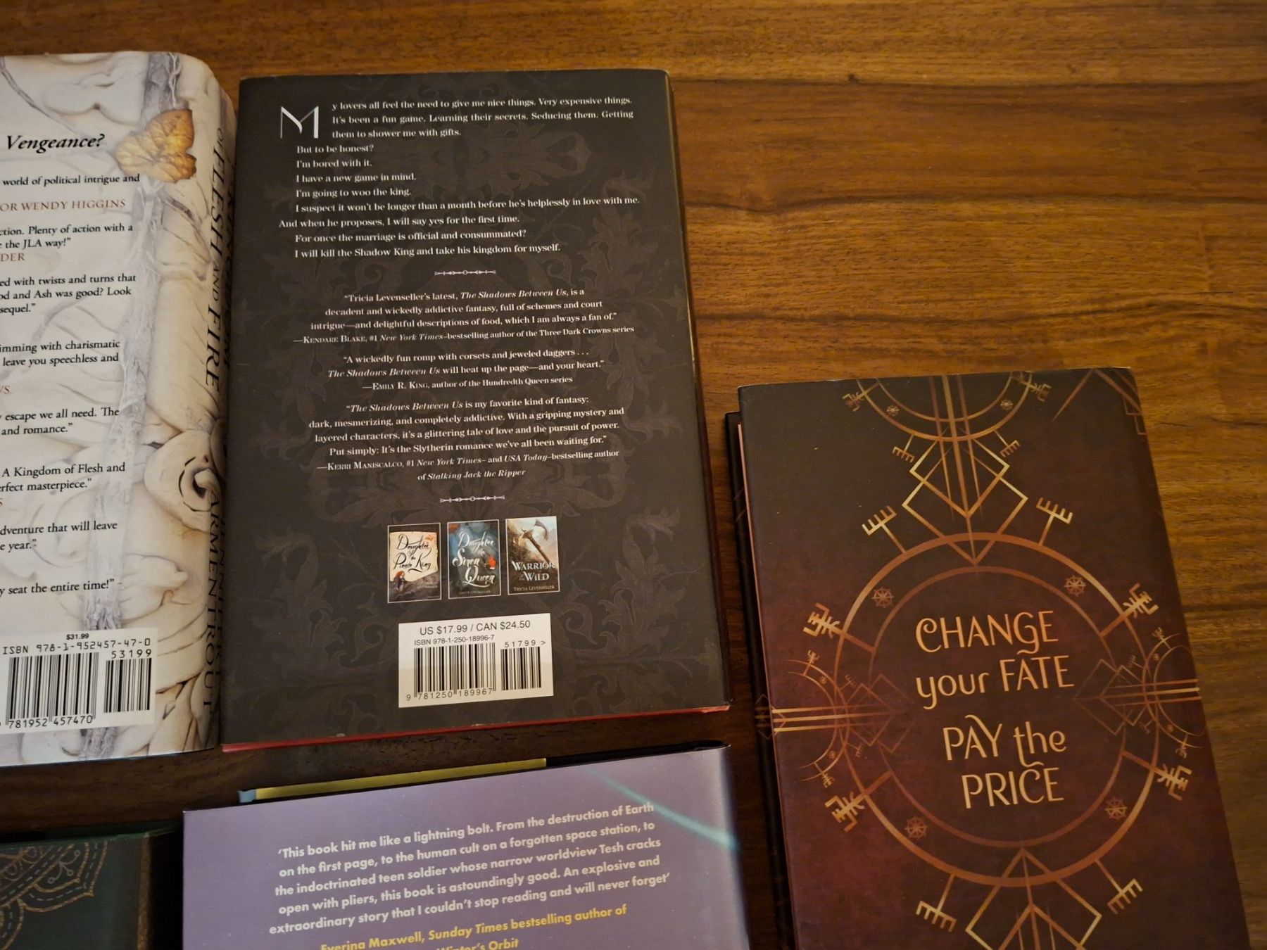 Bücher: Wunderschönes FAIRYLOOT PACKET 2 – Gebraucht aus Regensdorf von amb_n5n7 4