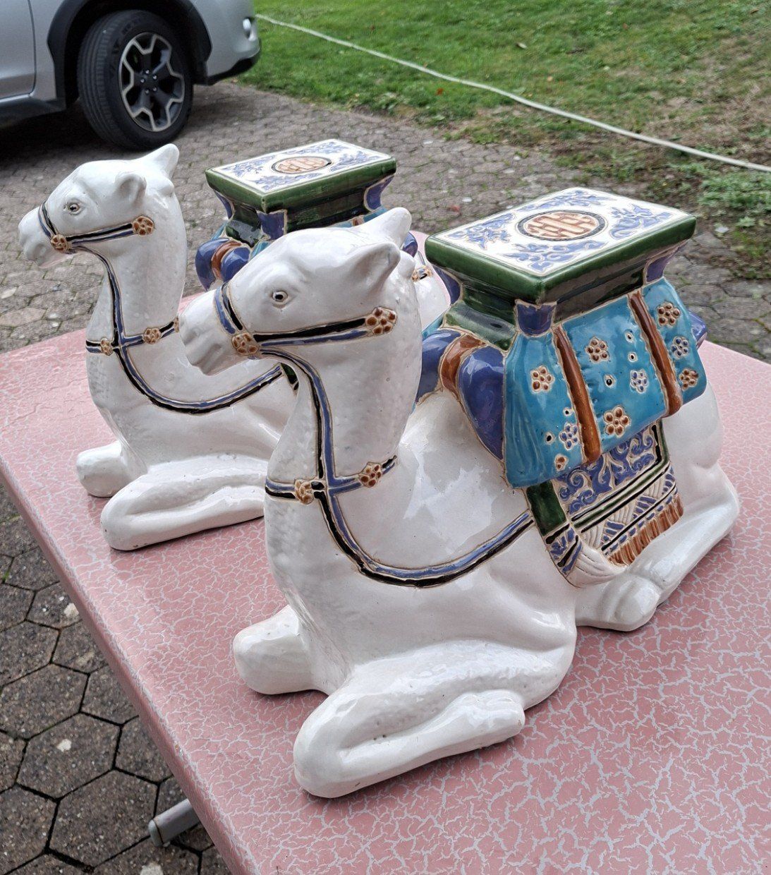 Statuette: Keramik Kamel als Pflanzenständer/Hocker – Usato da Mosnang venduto da KurtHe 1