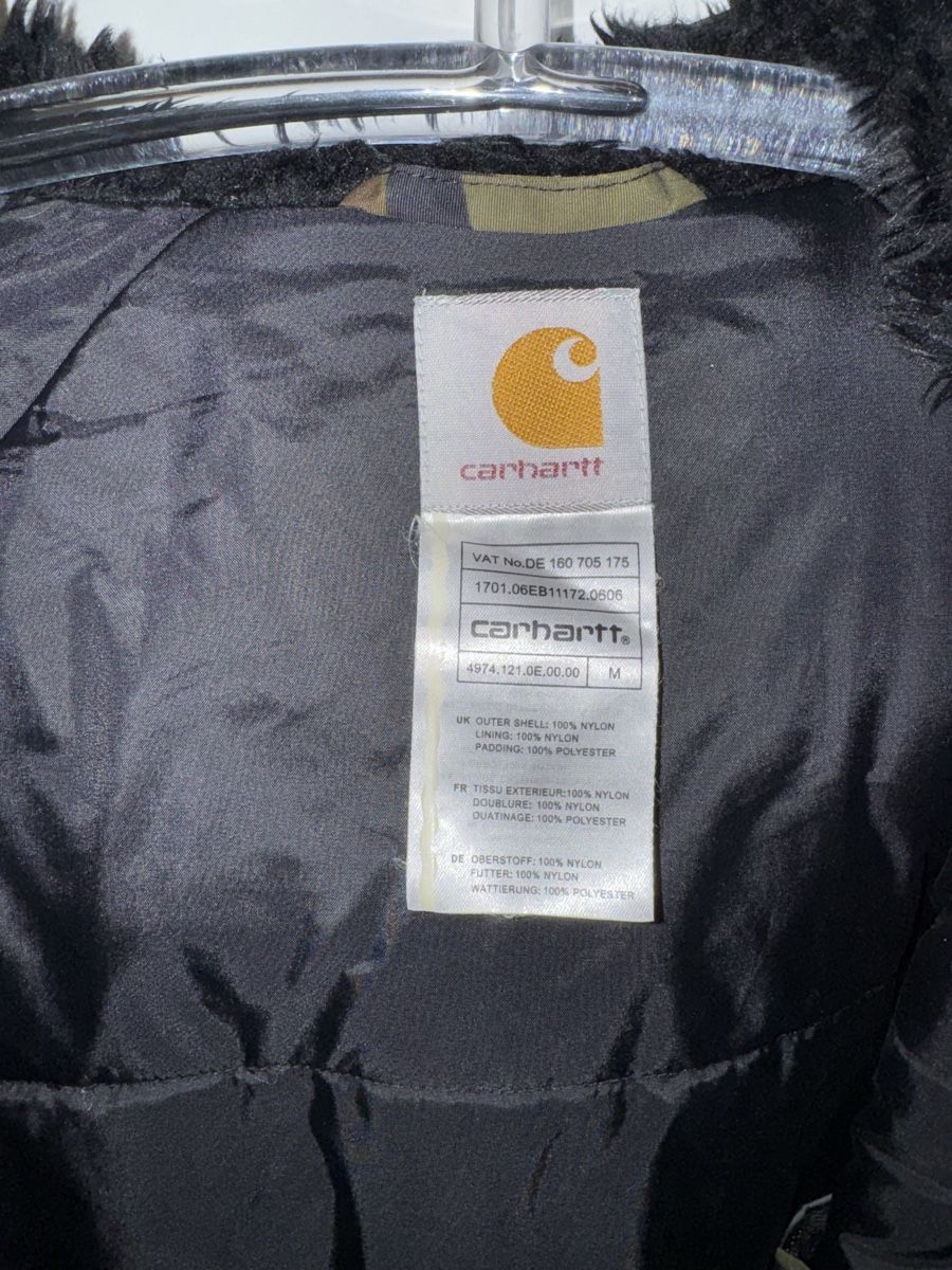 Carhartt Giacche: Carhartt Camouflage Wintermantel – Usato da Gossau ZH venduto da Shaolin 2