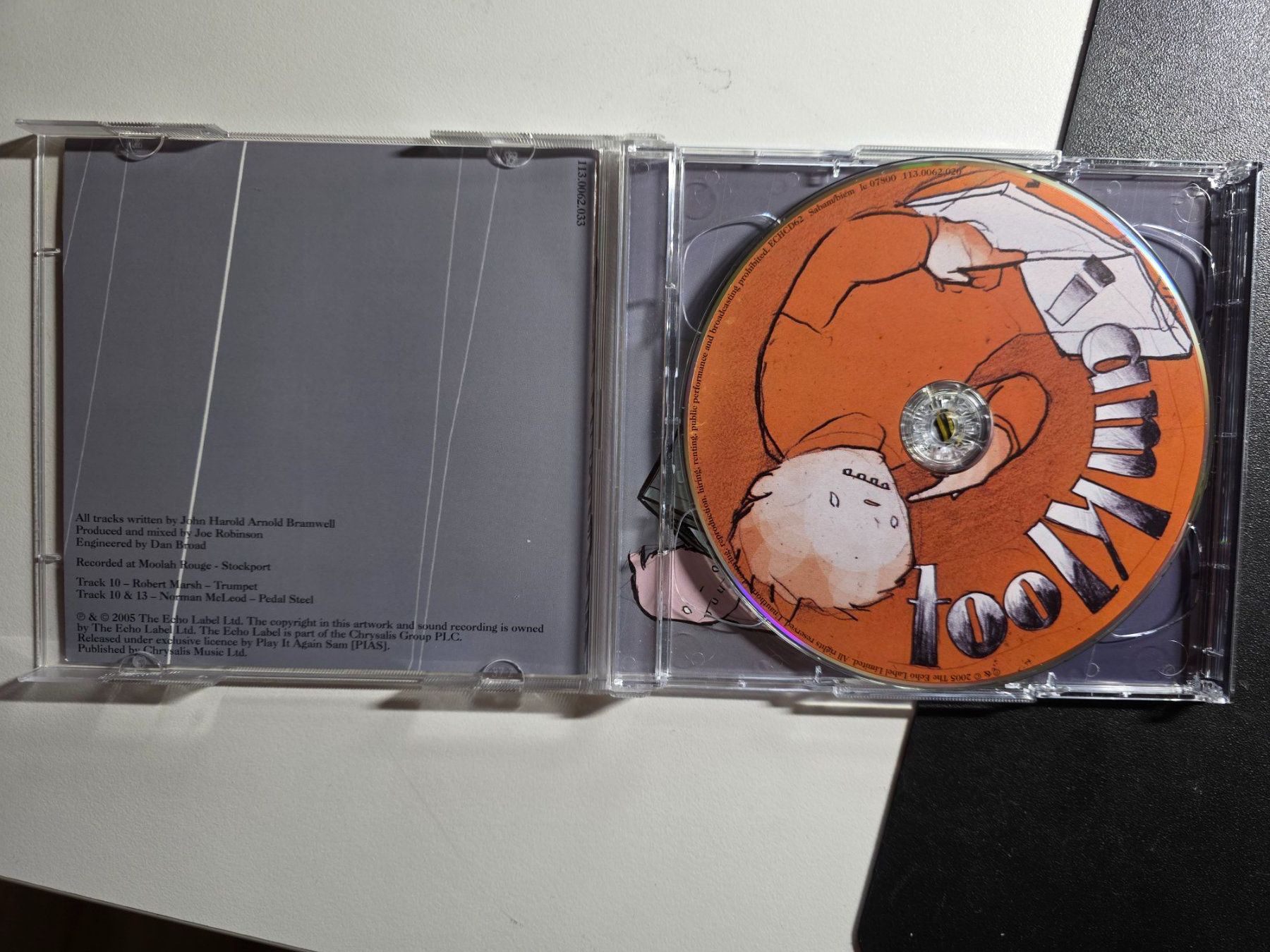 CD: CD - i am kloot - Gods and Monsters - – Usato da Walterswil BE venduto da Lonitti 1