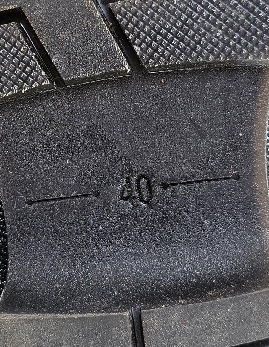 Scarpe da donna: Bottines noires pailletées, taille 40 – Usato da Nyon venduto da Chris01037 4