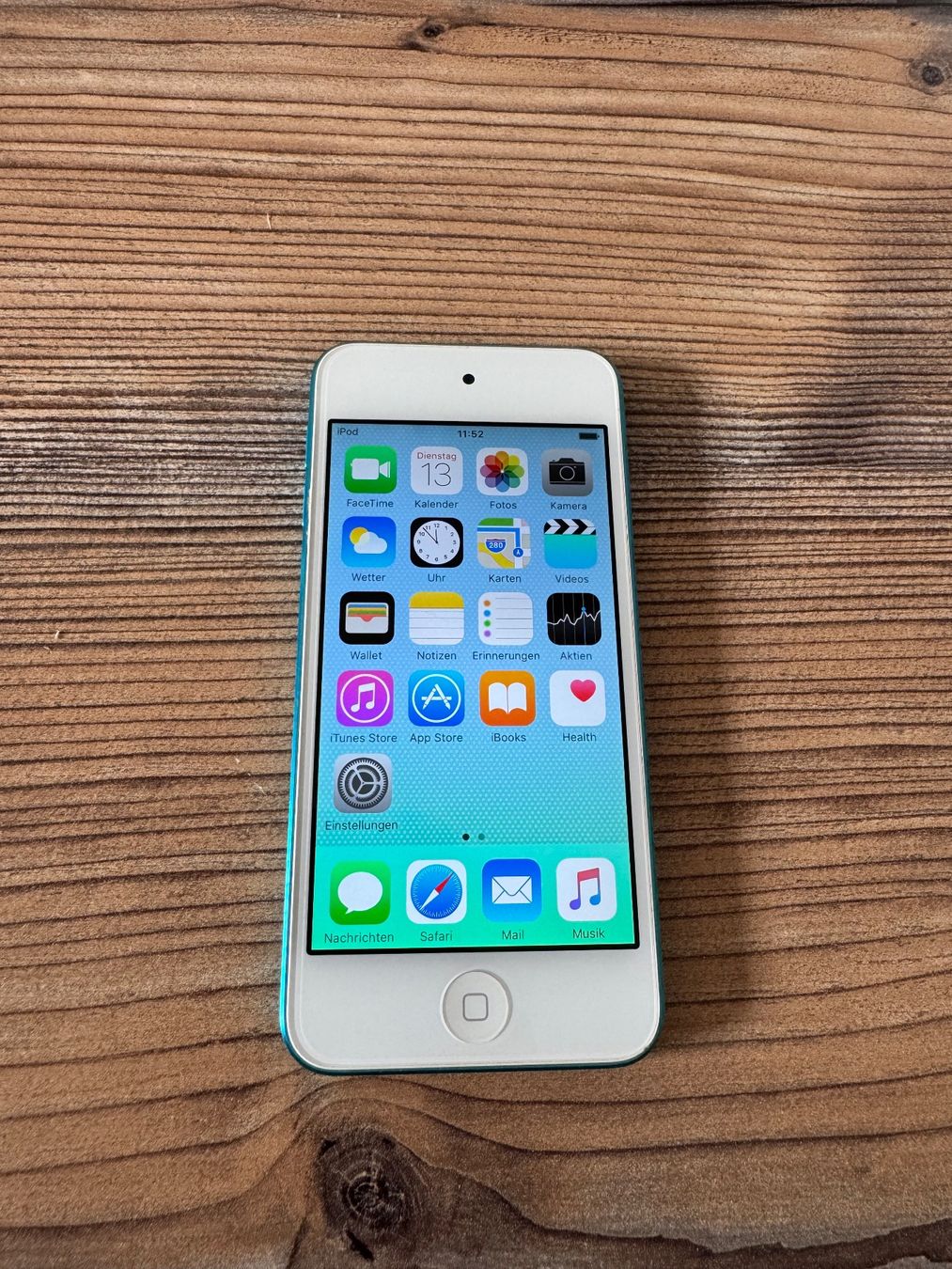 Apple Tragbarer Mediaplayer: iPod Touch 5th gen – Gebraucht aus Zollikofen von lagavulin03
